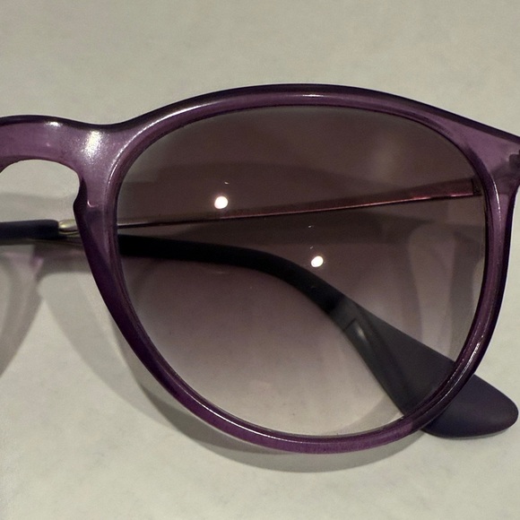 Ray-Ban Violet Sunglasses with Black Case - Picture 4 of 13